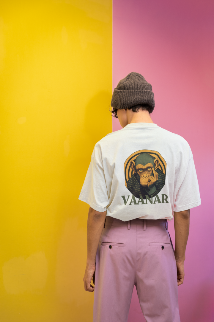 Vaanar Classic Oversized T-Shirt